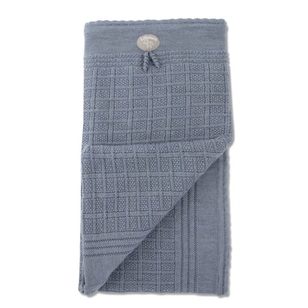 Lillelam_ blanket classic_medium blue Wool blanket from Lillelam in 100% Merino in colour medium blue