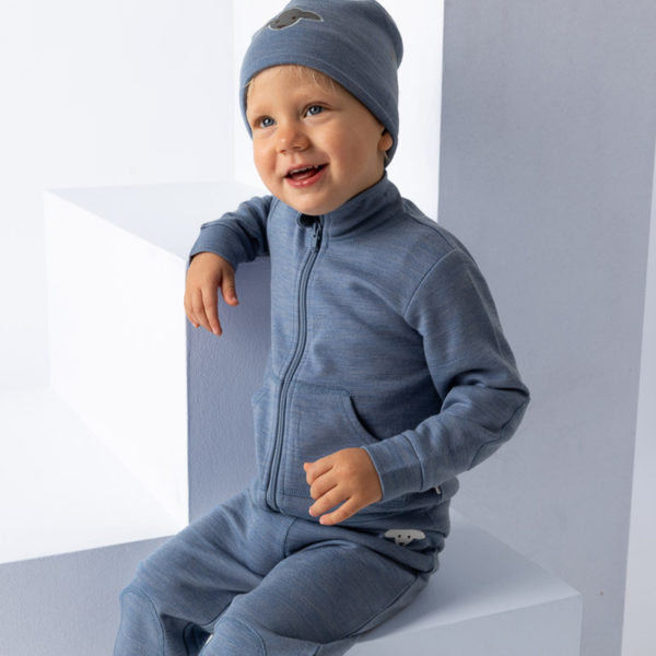 Lillelam_Jakke aktiv_mellomblå gutt